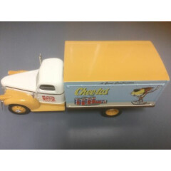 Frito Lay Cheetos Limited edition 1942 Chevrolet Collector Bank - Original Pkg
