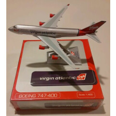 New IXO Model G-VFAB Virgin Atlantic Boeing 747-400 with Stand Scale 1:400