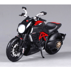 DUCATI DIAVEL MOTORCYCLE BLACK W / RED TRIM MAISTO 1:12 CARBON DIECAST MODEL T04