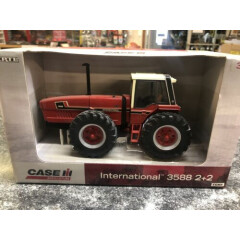 ertl international 3588 2+2 tractor. 1/32 scale. NIB 
