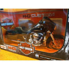 Maisto Harley Davidson 2015 Road Glide Special Diecast Motorcycle 1:12 New