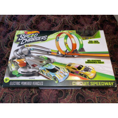 New in Box 2016 Hot Wheels Speed Chargers Circuit Speedway Sealed Christmas Gift