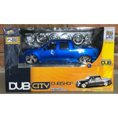 2003 Ford F-150 Supercrew Pick Up 1:24 Scale (Model Kit)