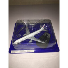 Collectible plane boeing 777-346 japan airlines 