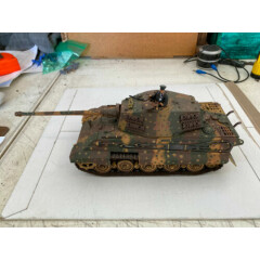 21st Century Toys Ultimate Soldier King Tiger Tank 2005 99324 ***Please Read 