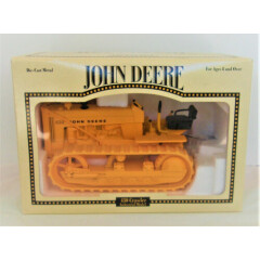 John Deere 430 Crawler Industrial Model 1:16 Die Cast Ertl 5771 New In Box