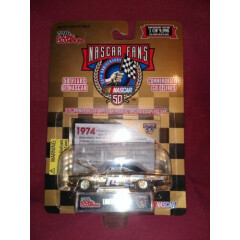RACING CHAMPIONS NASCAR FANS GOLD SERIES #74 PLYMOUTH NEW 