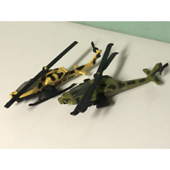 Lot of 2 helicopters Apache and Cobra toosietoys 