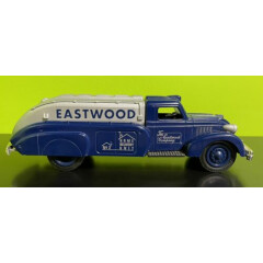 ERTL The Eastwood Company Diecast Truck Bank 1939 Dodge Airflow