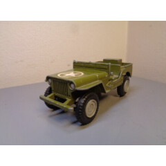 DINKY TOYS ENGLAND VINTAGE US ARMY JEEP GOOD CONDITION