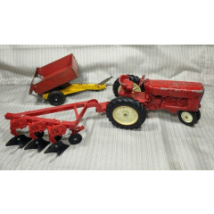 Vintage Ertl Diecast Toy Red Tractor w/ Disc Plow - IH, International Harvester