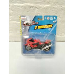 Maisto 1:18 Fresh Metal 2 Wheelers Motorcycle (Black & Red) Toy
