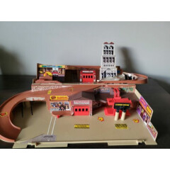 Vintage Hot Wheels City Sto & Go Playset Mattel 1979 Pre-Owned For Repair 
