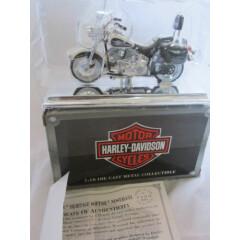 NEW 1993 FLSTN HERITAGE SOFTAIL HARLEY DAVIDSON MAISTO 1:18 DIECAST MOTORCYCLE