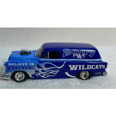 University Of Kentucky Wildcats 1954 Chevy Street Rod 1 of 300 1:24 Diecast Bank
