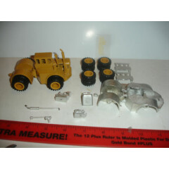 1/64 Wagner 17 Toy Tractor Kit
