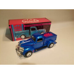 Mac Tools 1:25 Scale Limited Edition 1940 Ford Pickup Street Rod Die Cast Bank