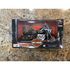 2013 Harley-Davidson FLHRC Road King Classic Motorcycle Model 1/12 New Sealed