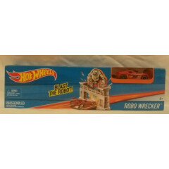 Mattel Hot Wheels Robo Wrecker Track and Car Set RED 32