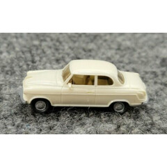VINTAGE WIKING BORGWARD ISABELLA 1:87 SCALE DIE CAST PLASTIC MADE IN W. GERMANY