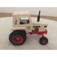 Case Agri-King Tractor Wide Front End w Cab 1/64 Scale by Ertl