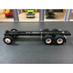 1/64 SPECCAST ROLLING TANDEM AXLE CHASSIS W/ WHITE WHEELS