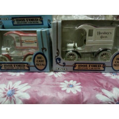 1905 Ertl True Value & Hershey's Cocoa Ford Delivery Car Bank 