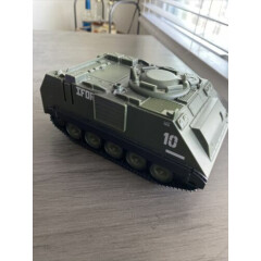 Blue Box Elite Force Military M-113 Armored Vehicle Plastic Tank