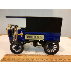 Ertl Collectibles 1904 Knox Delivery Wagon Die-Cast Metal Vehicle 
