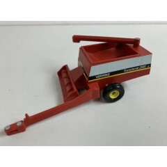 Versatile Trans/Axial 2000 Pull Type Combine By Scale Models 1/64 Scale Plastic