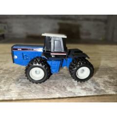 1/64th Scale Ford 946 4WD Tractor Die-Cast Scale Models