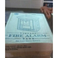 FIRST GEAR #89-0202 Indianapolis VINTAGE FIRE ALARM BANK MINT IN ORIGINAL BOX