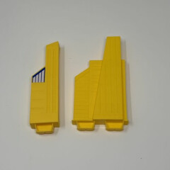 2015 Hot Wheels Ultimate Garage Replacement Part Yellow Towers Zone 1