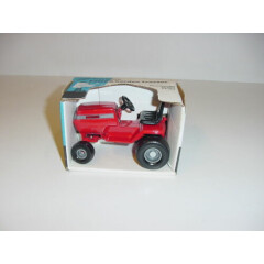 1/16 Vintage Sentar Lawn & Garden Tractor by Scale Models NIB!