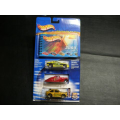 HOT WHEELS VINTAGE COLLECTOR'S CATALOG 2003 with 3 EXCLUSIVE CARS NICE SEE PICS