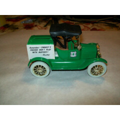 Ertl #9123 1:25 "Smokey the Bear U.S. Forest Service #2" 1918 Ford Runabout Bank