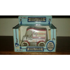 BRAND NEW ERTL 1905 FORD DELIVERY CAR BANK TRUE VALUE 