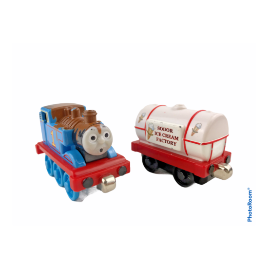 Lot of 2 Thomas & Friends Diecast Metal Train Chocolate Thomas & Sodor Car {1}