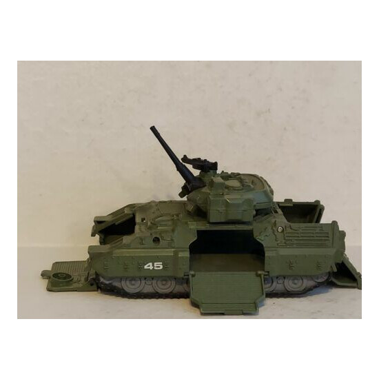 Vintage Micro Machines Battle Zones Combat Raider Tank 1996 LGT Military {1}