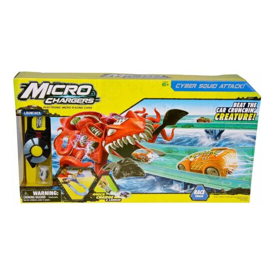 Micro Chargers Cyber Squid Attack Race Track Set {1}