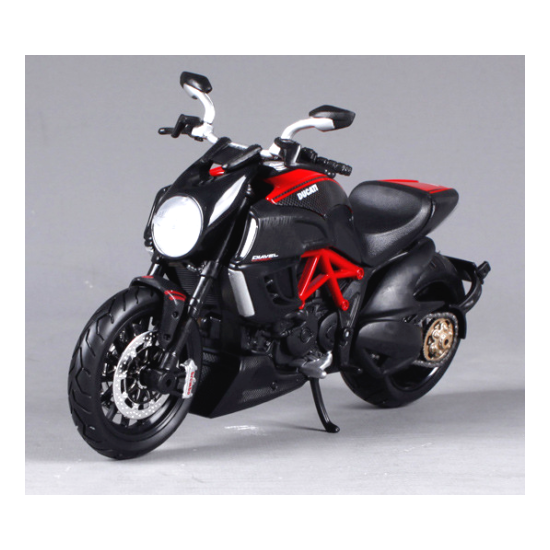 DUCATI DIAVEL MOTORCYCLE BLACK W / RED TRIM MAISTO 1:12 CARBON DIECAST MODEL T04 {1}