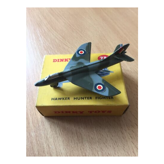 Vintage Dinky Toys 736 - Hawker Hunter Fighter With Original Box - Near Mint {1}