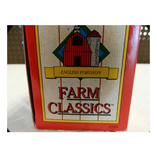 Vintage ERTL Collectible Farm Classics English Fordson #2526 Die-Cast Metal 1:43 {2}