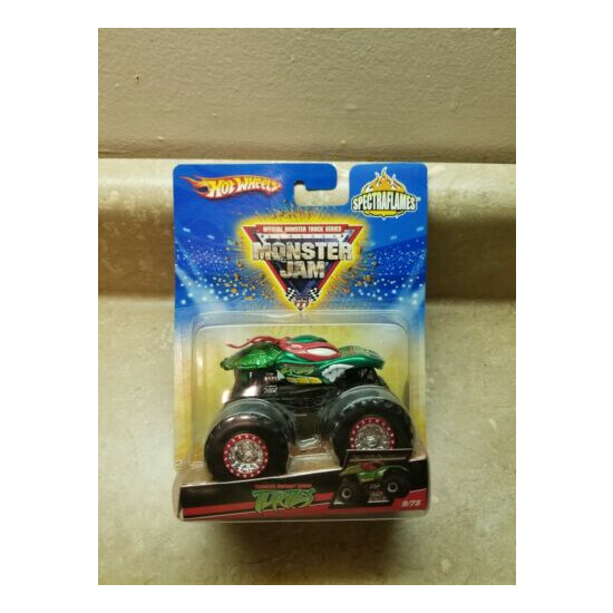 HOT WHEELS MONSTER JAM 1:64 SCALE TMNT RAPHAEL WITH SPECTRAFLAMES RARE RED 08 {1}
