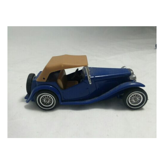 1977 Matchbox Y-8 1945 MG-TC 1:35 SCALE Made in England Blue {1}