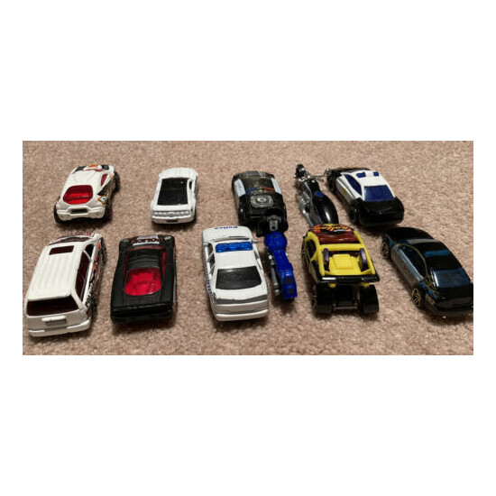 Lot Of 11 Die Cast Police Cars/motorcycles Mostly Hot Wheels Years Vary {3}