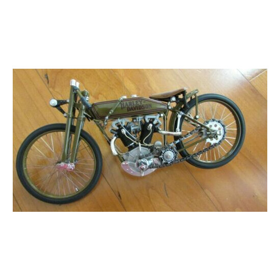 1927 Harley Davidson 8 valve motorcycle racer 1:10 Die Cast Metal 8 in. COA box {2}
