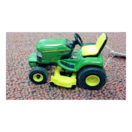 John Deere, Very Cool, Riding Tractor, With Lawn Mower Deck, ERTL Quality, 1/32 {4}