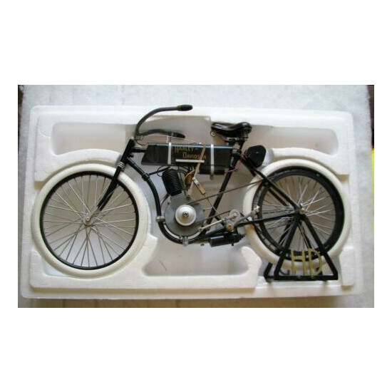 Harley- Davidson1903-1904 Diecast 1:6 Scale Motorcycle Model Serial #1 {1}