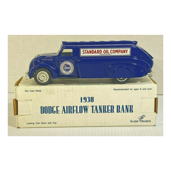 Vintage ERTL 1938 Standard Oil Dodge Airflow Tanker Diecast Coin Bank - 1993 {2}